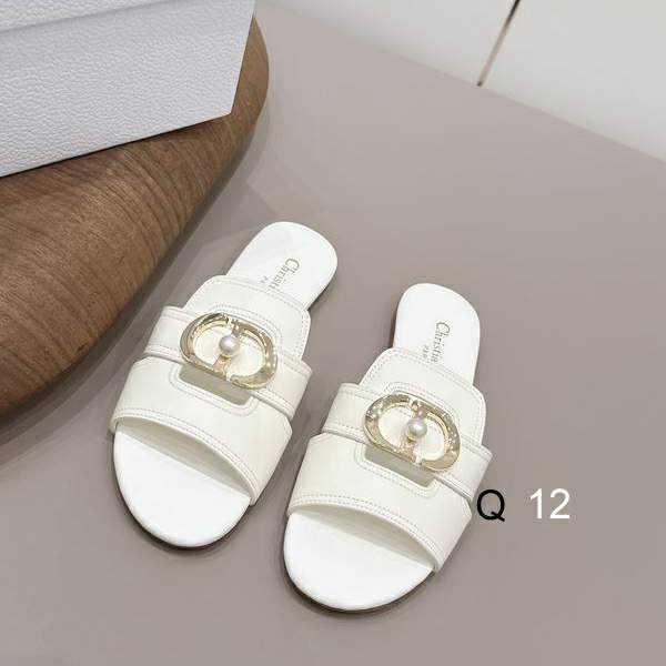 Picture of Dior Slippers _SKUDiorsz35-40J04032990